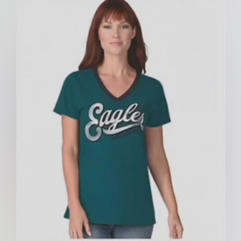 Ladies NFL Philadelphia EAGLES T-shirt, SMALL women’s fit -NWT